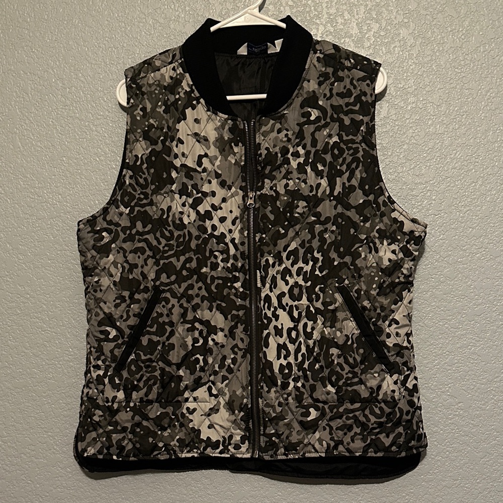Great Northwest Indigo Cheetah Quilted Vest